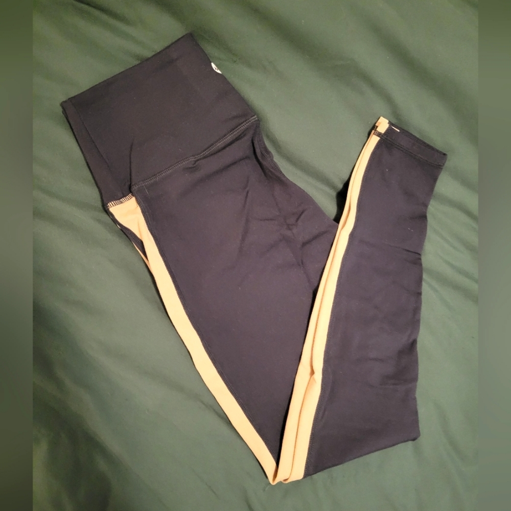 Senita Division Leggings